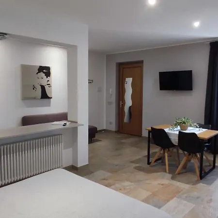 Nautica Tarello - Casa Ena Beb Bed & Breakfast Viverone Exterior photo